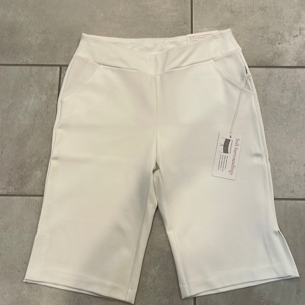 Soft Surroundings 12” white short